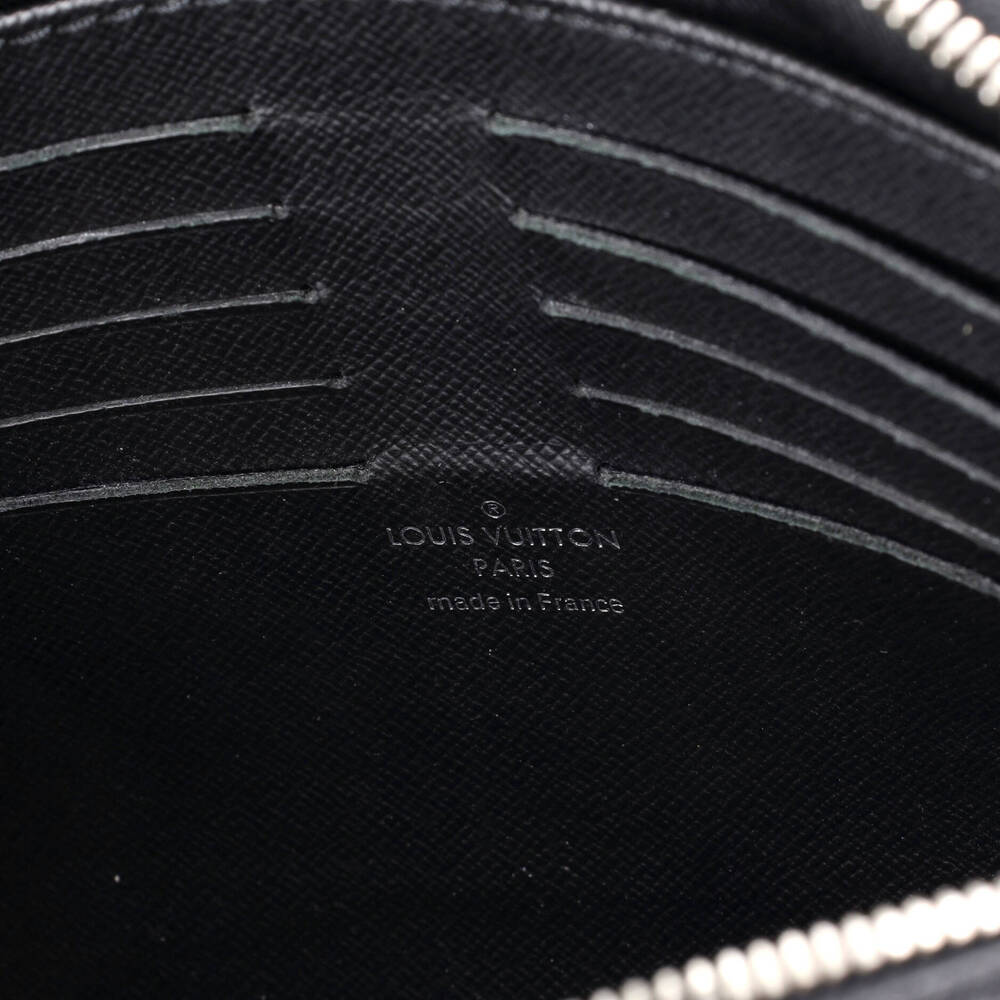 Louis Vuitton Kasai Clutch Taiga #250840L67B - Picture 7 of 8